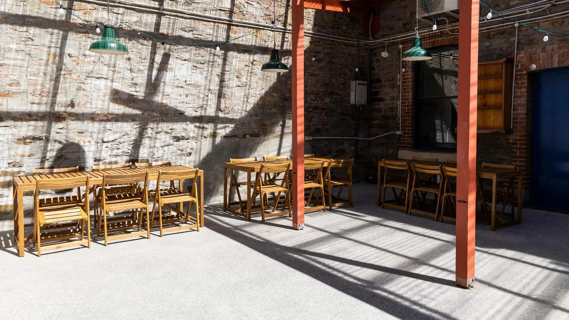 Base Camp Hostel Adelaide
