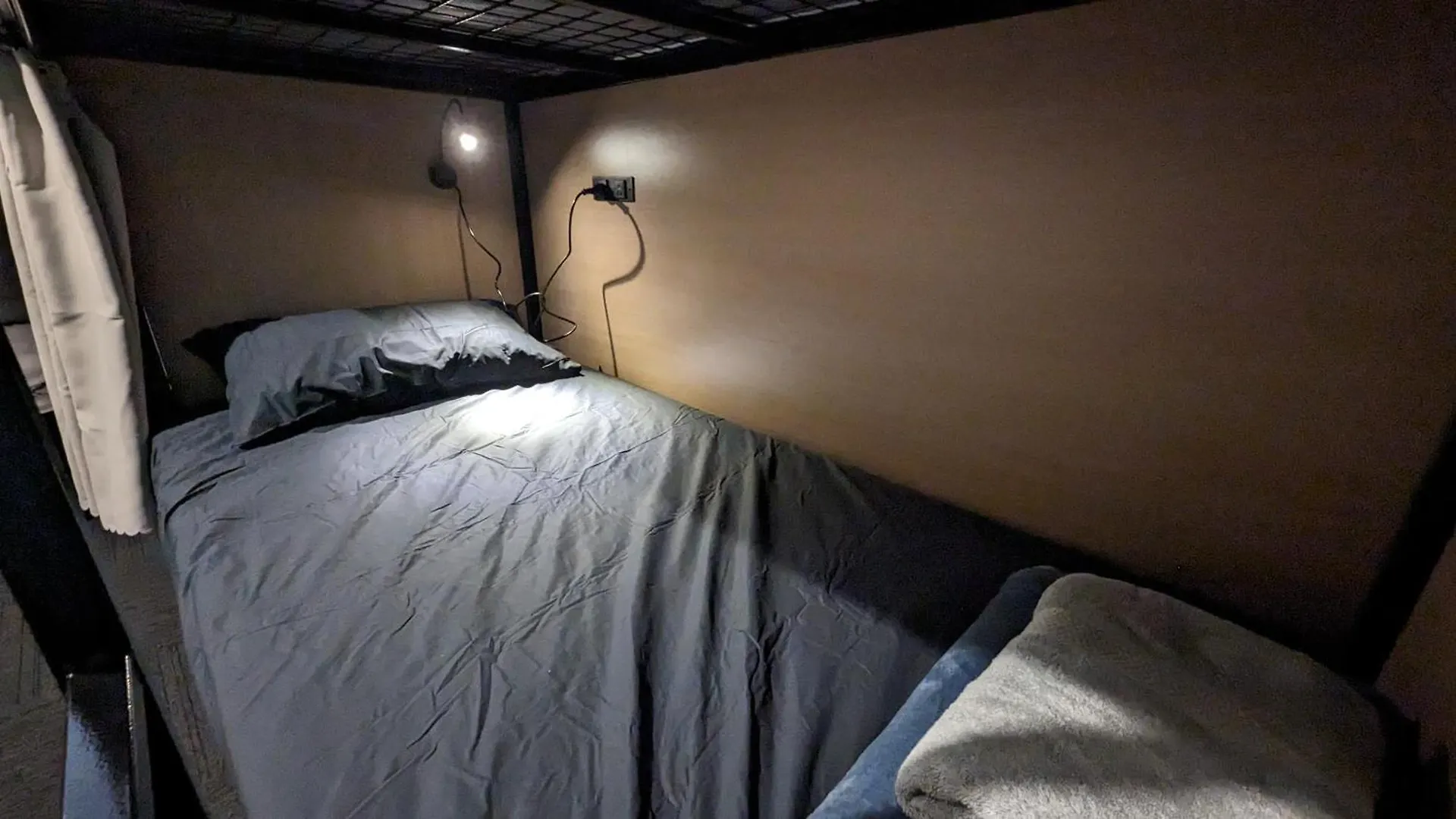 Base Camp Hostel Adelaide
