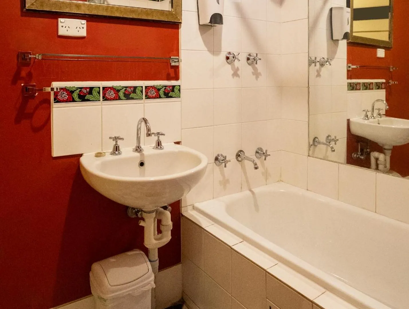 Base Camp Hostel Adelaide Australia